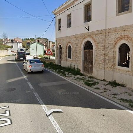 Apartman Lari Vizinada Екстер'єр фото