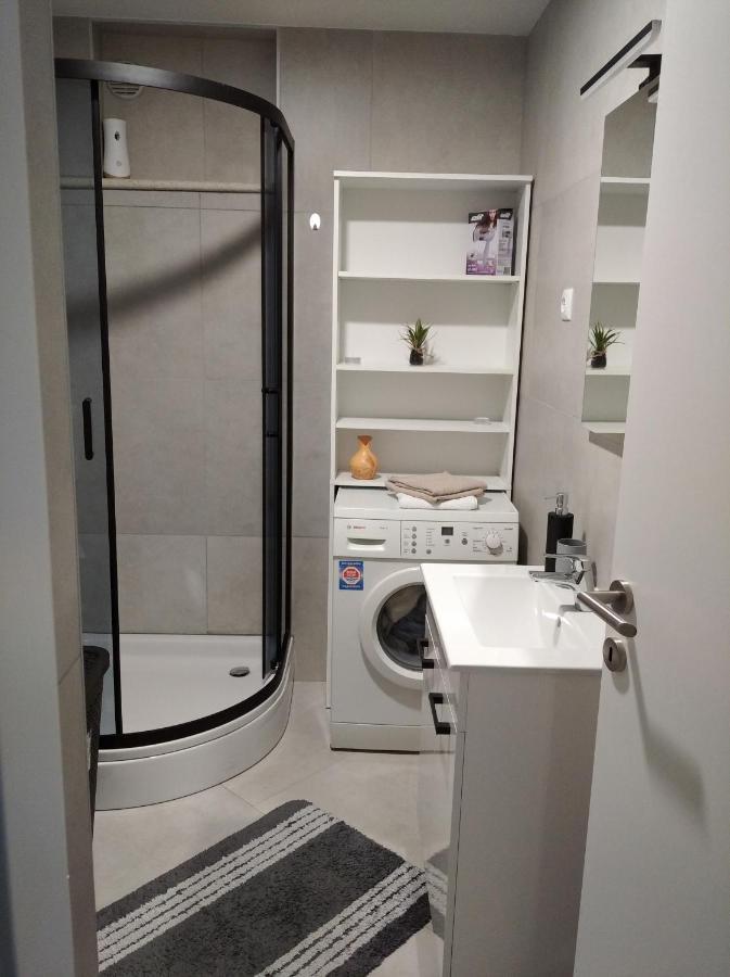 Apartman Lari Vizinada Екстер'єр фото